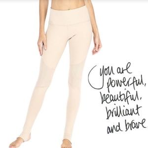 |Electric Yoga| The Freedom Legging 🕊️